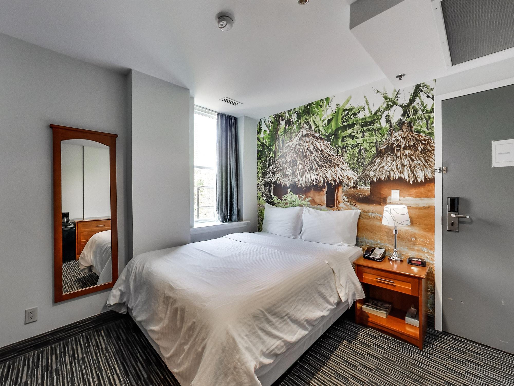 Isabella Hotel & Suites Торонто Экстерьер фото