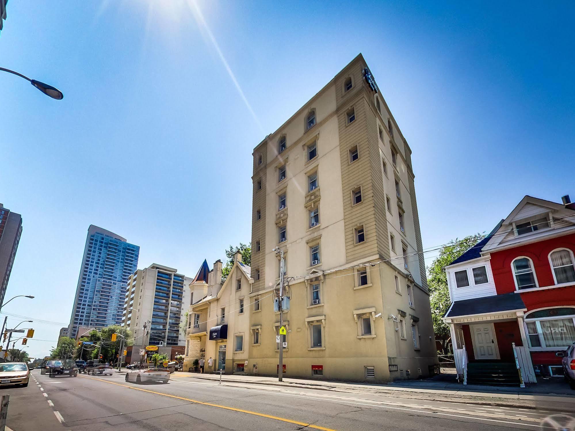 Isabella Hotel & Suites Торонто Экстерьер фото
